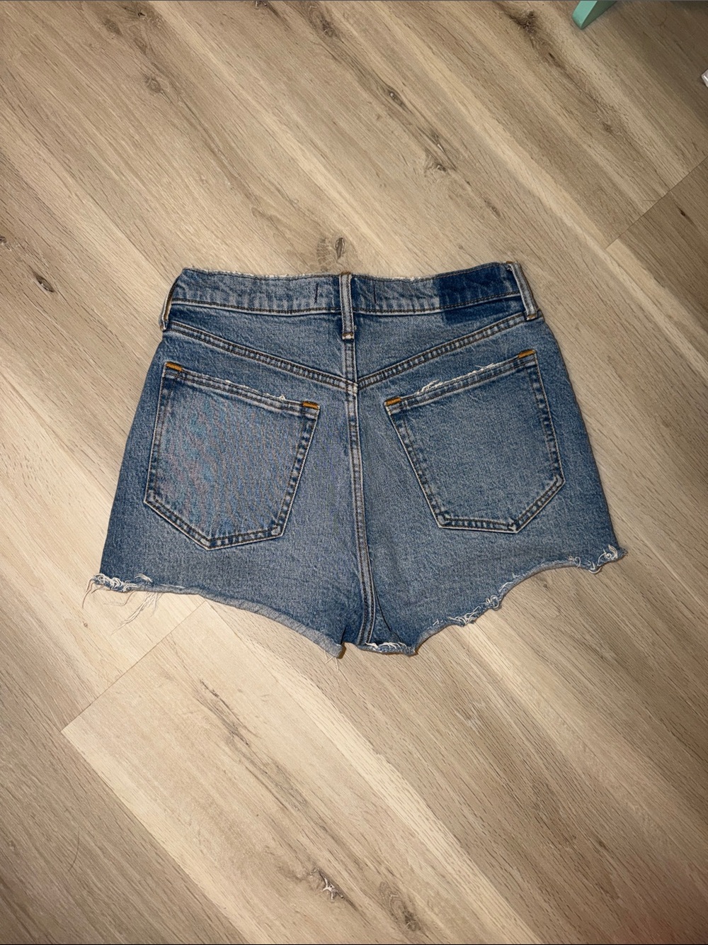 A&F DENIM SHORTS ☀️ - Picture 3 of 3